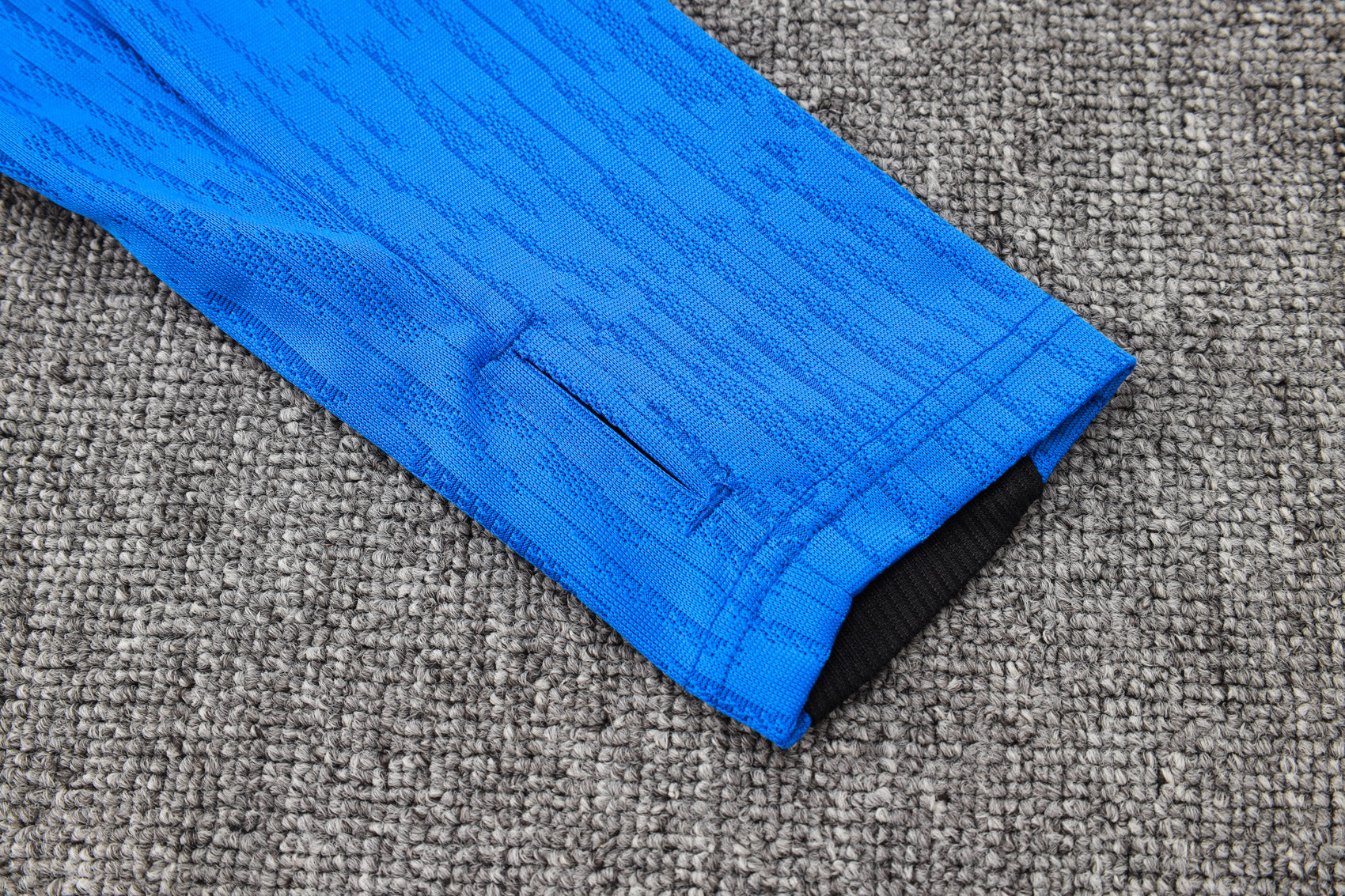 CONJUNTO DE TREINO BARCELONA VERSÃO JOGADOR B949 24/25