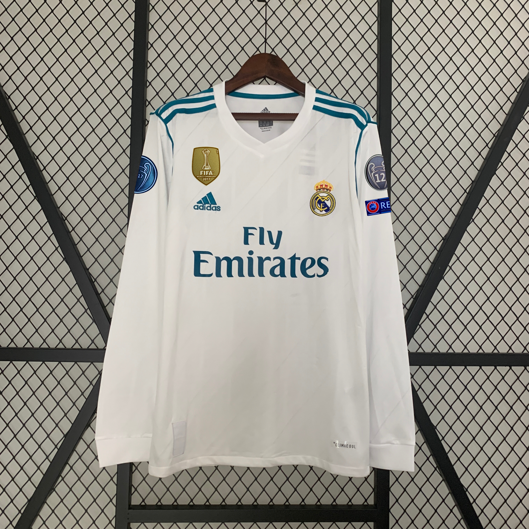 CAMISA REAL MADRID MANGA LONGA RETRÔ HOME 17/18