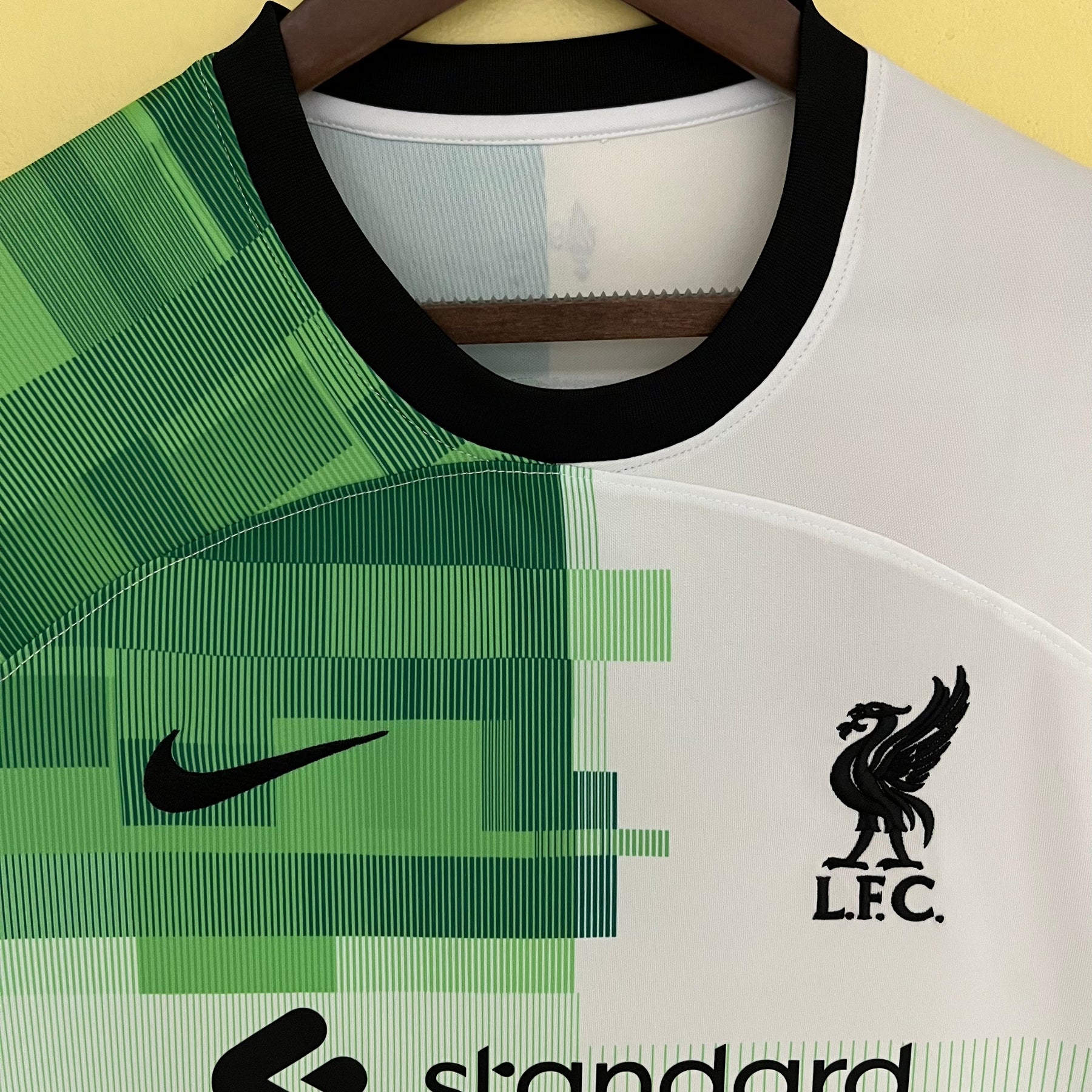 CAMISA LIVERPOOL AWAY 23/24